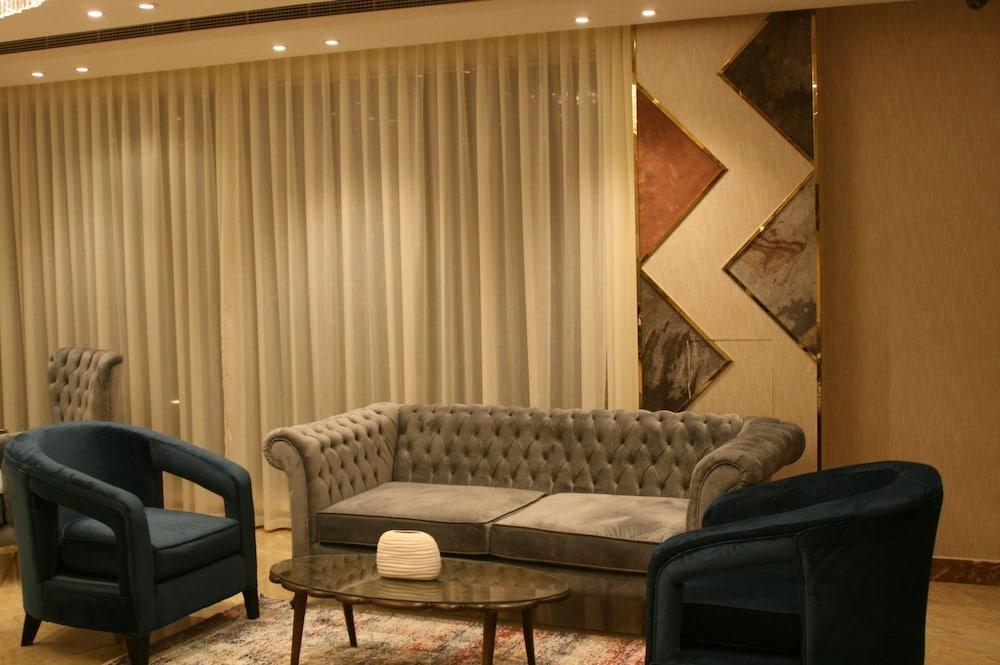 The Secure Inn Hotel Maskat Dış mekan fotoğraf